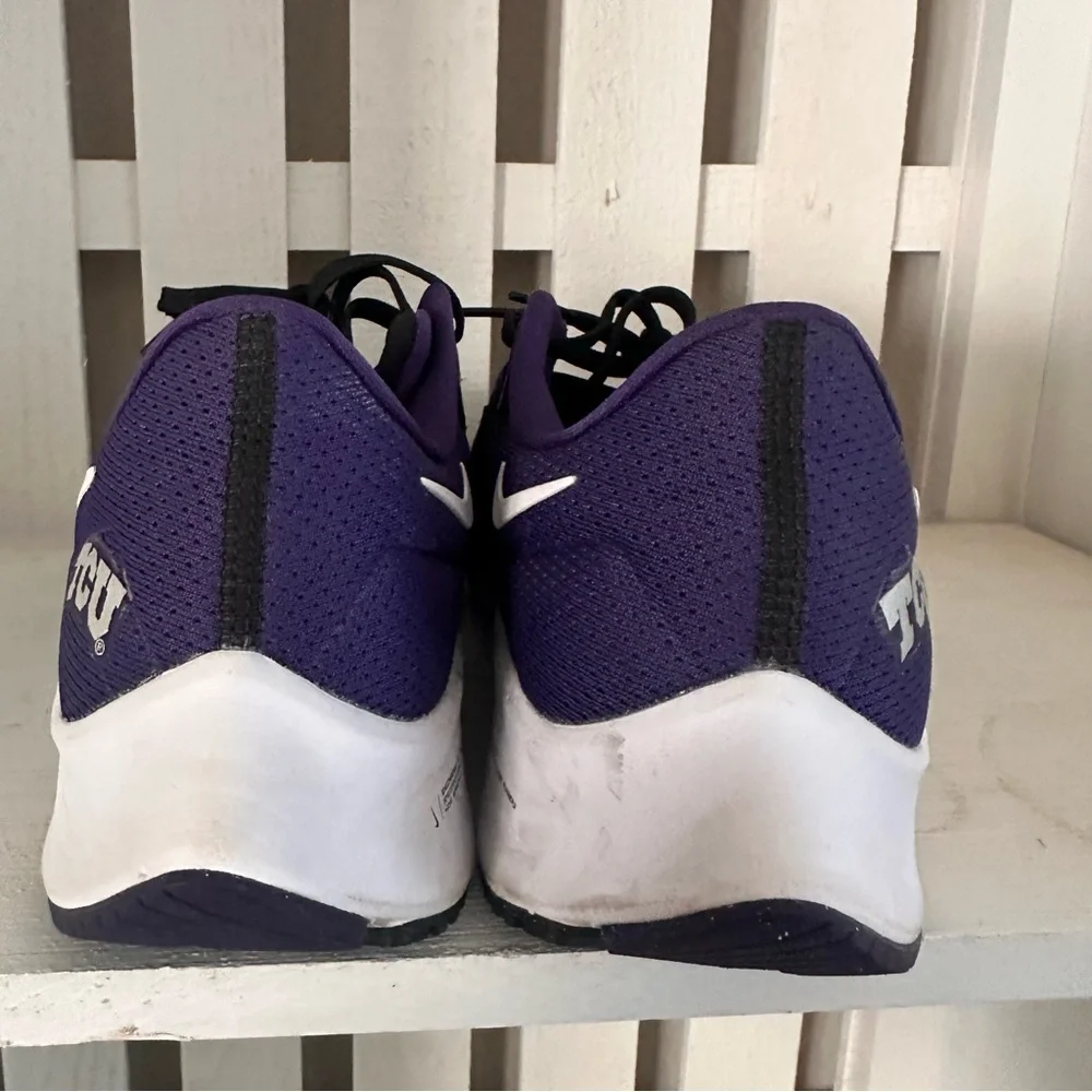 Nike Pegasus 38 TCU Horned Frogs Men 13 Black Purple